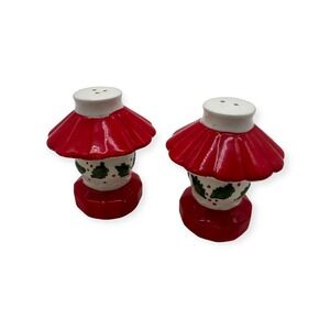 VTG Inarco Japan Holly Berry Christmas Lantern Salt And Pepper Shakers 3" Tall‎